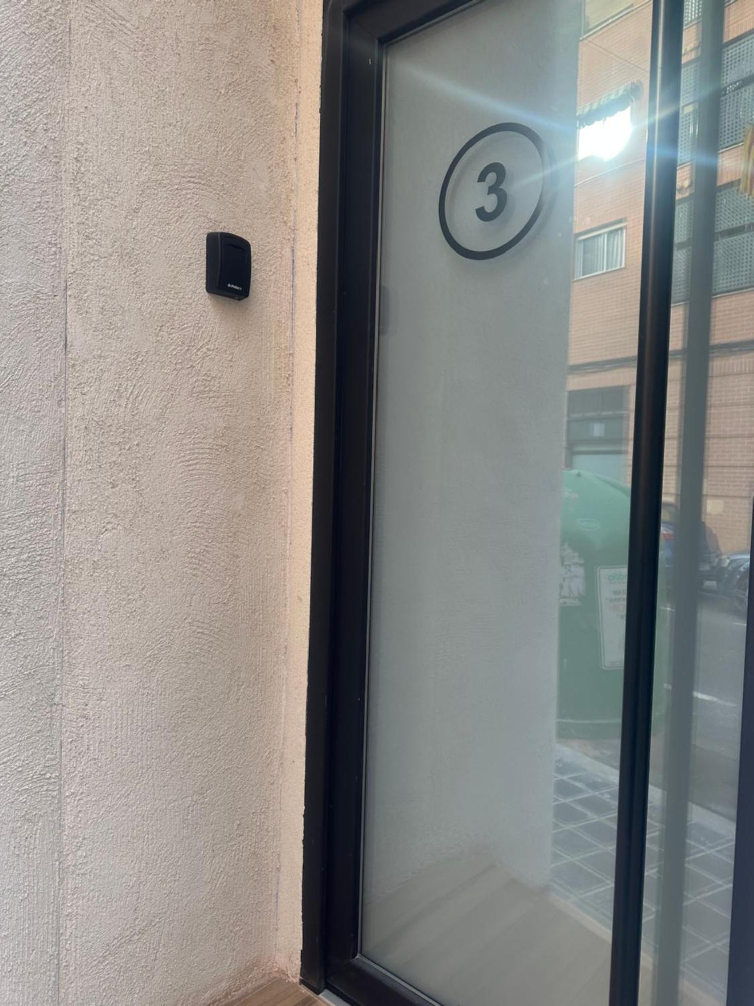 Portobeach Valencia Suites Extérieur photo