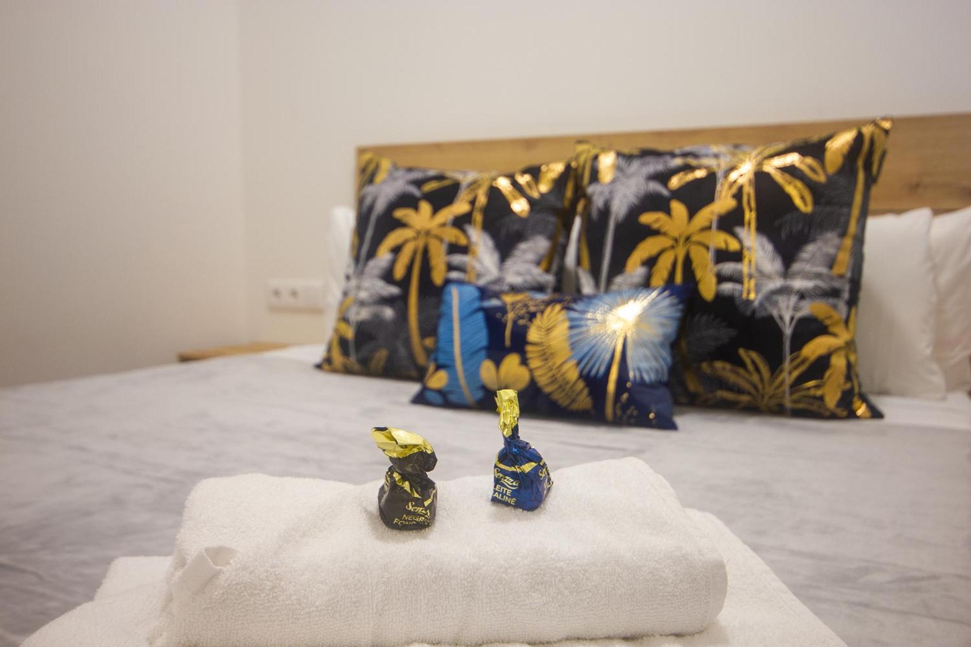 Portobeach Valencia Suites Extérieur photo